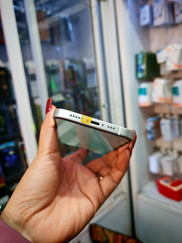 iPhone 12/64GB/LLថ្ម85%តួរស្អាតសុីនសានុំ
