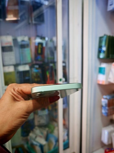 iPhone 12/64GB/LLថ្ម89%តួរស្អាតសុីនសានុំ