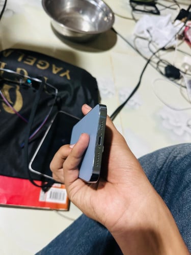iPhone 13Pro Max 128Gអេក្រង់ស៊ីន120Hz bypass