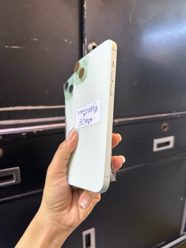iPhone 15 plus