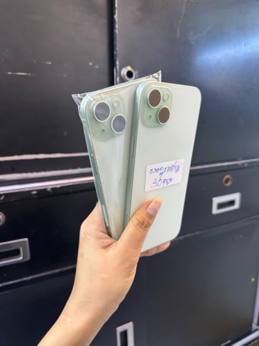 iPhone 15 plus