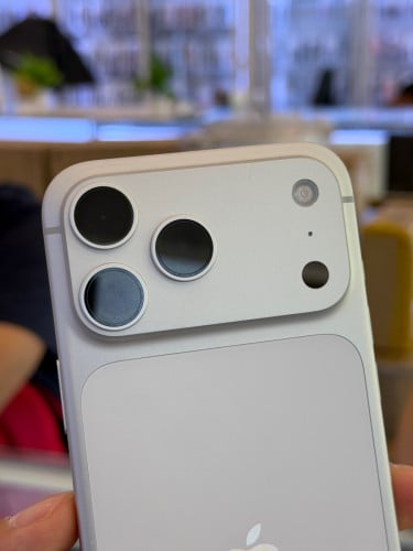 iPhone 17 Pro Max ថ្មី [ធានា2ឆ្នាំ]