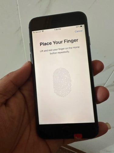 iPhone 8 សណ្នំ 64g បែកខ្នង