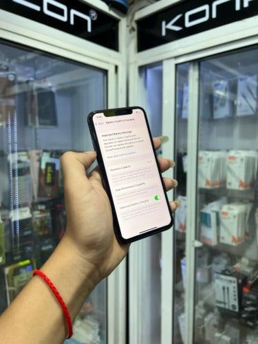 iPhone X ពណ៌ខ្មៅ🍏 64GB🔋 តួស្អាត (អត់ស្កេន) អត់ជាប់អី (ធានា1ខែ) 69$ 📥
