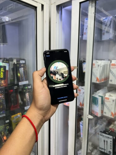 iPhone X ពណ៌ខ្មៅ🍏 64GB🔋 តួស្អាត (មានស្កេន) អត់ជាប់អី (ធានា1ខែ) 📥