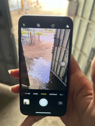 iPhone x64G