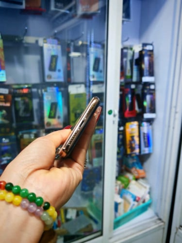 iPhone XS/64GB អត់ស្អែនតួរស្អាត