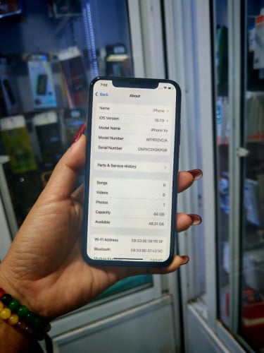 iPhone XS/64GB អត់ស្អែនតួរស្អាត