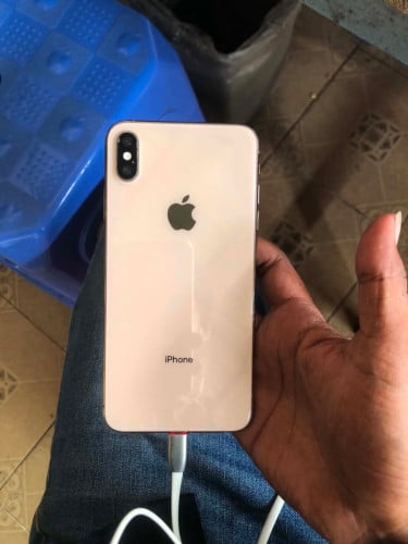 iphone XS mex 256GB អេក្រង់GXមានស្គេន90$