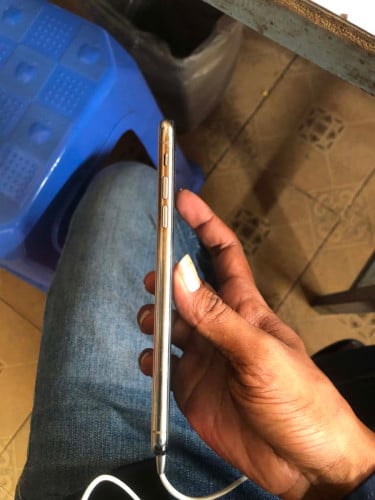 iphone XS mex 256GB អេក្រង់GXមានស្គេន90$