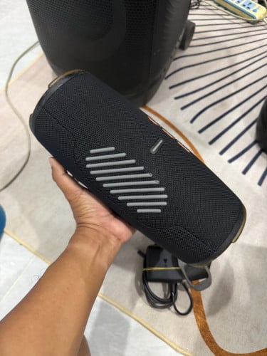 JBL xtreme3 ស្អាត ឆ្នាំងសាកនិងខ្សែរសុីន តំលៃ135$ ភ្នំពេញ លេខនិងតេឡេក្រាម089222158