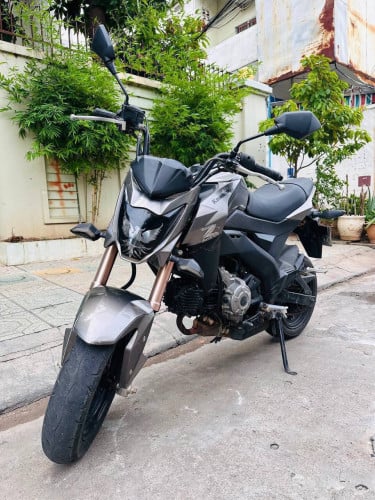 Kavasaki (125cc, year 2016, 590$) have all documents