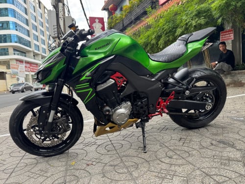 Kawasaki Z1000