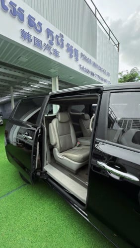 Kia Carnival 016 Premium Option តម្លៃចរចារ