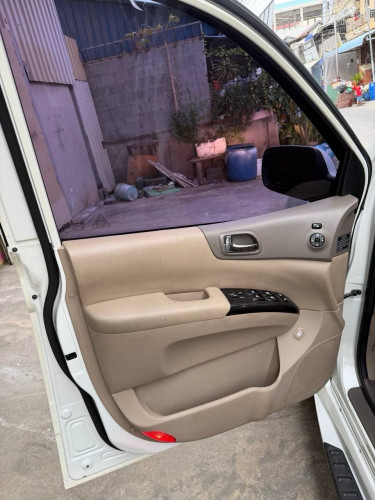 Kia Carnival 2012full option