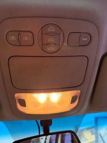 Kia Carnival 2012full option