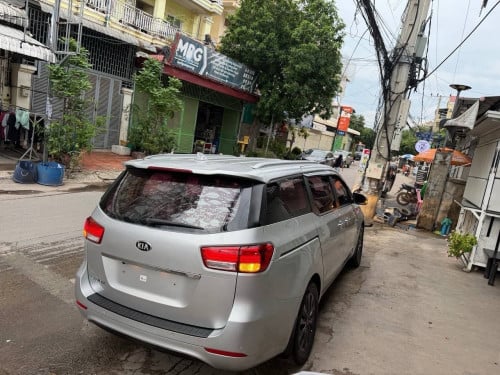 Kia Carnival 2015