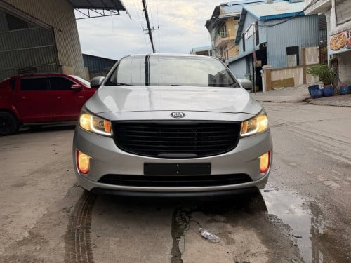 Kia Carnival 2015