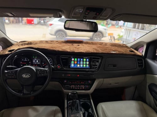 Kia Carnival 2015