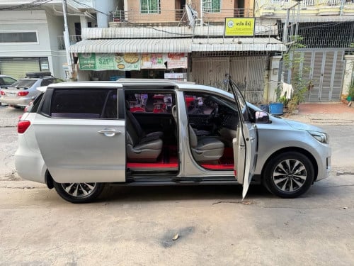 Kia Carnival 2015full