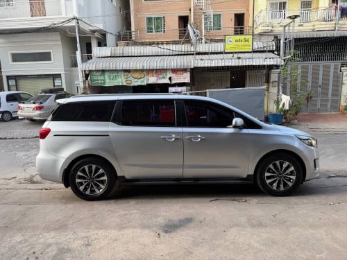 Kia Carnival 2015full