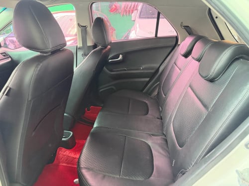 Kia Morning 2013 ក្រដាសពន្ធ 7900$