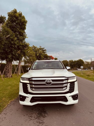 Land Cruiser VXR 2023