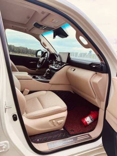 Land Cruiser VXR 2023