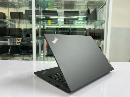 Lenovo ThinkPad E14