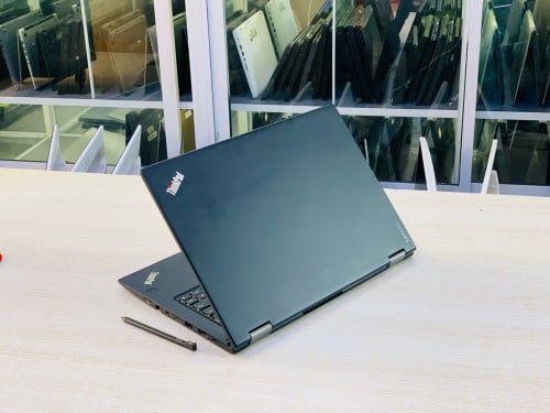 Lenovo ThinkPad Yoga 370 Touch 13”FHD