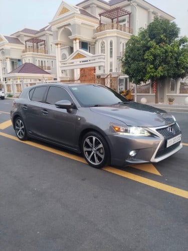 Lexus CT200h 2013 Luxury up Fspor Full