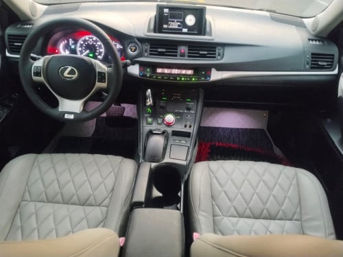 Lexus CT200h 2013 Luxury up Fspor Full
