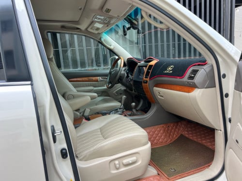 Lexus GX 470 ឆ្នាំ 2003 Full Option ឡានថ្មីគ្មានកន្លែងទាស់