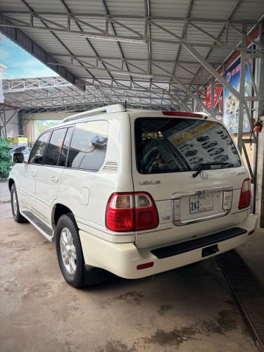 LEXUS LX470