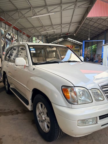LEXUS LX470