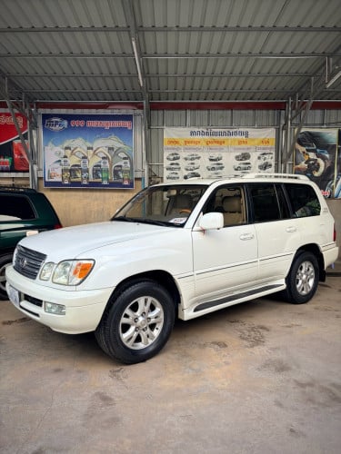 LEXUS LX470