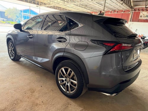 LEXUS NX 200T 2015