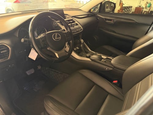 LEXUS NX 200T 2015