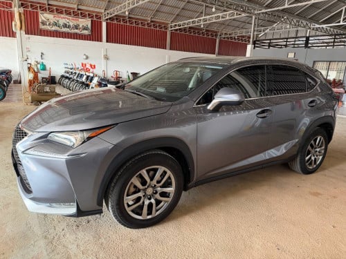 LEXUS NX 200T 2015