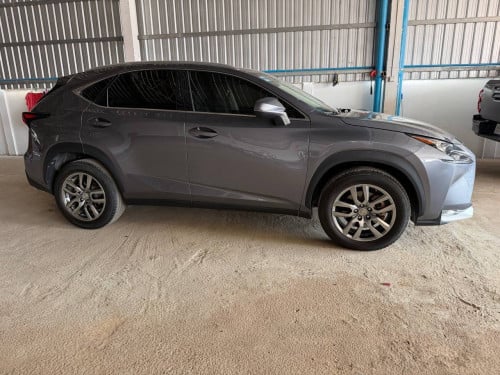 LEXUS NX 200T 2015