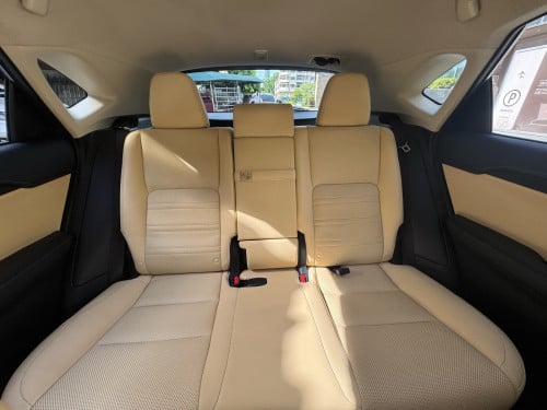 Lexus NX 200t 2015 ឡានDealer ថ្នាំហ្សុិន១ជុំ