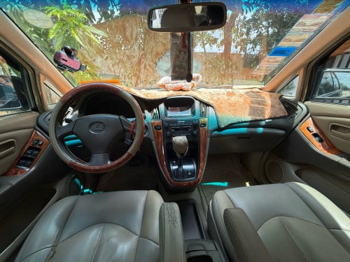 Lexus RX300 ឆ្នាំ2000ប៉ុង2សាំងសុទ្ធឡានស្អាតឯកសារគ្រប់