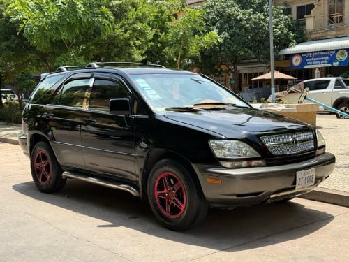 Lexus RX300 ឆ្នាំ2000ប៉ុង2សាំងសុទ្ធឡានស្អាតឯកសារគ្រប់