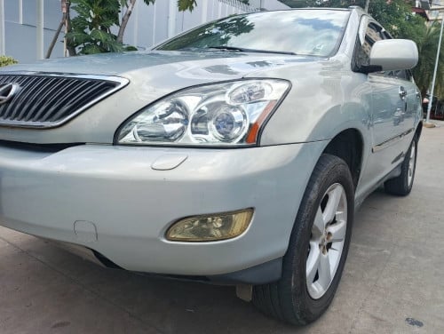 Lexus RX330 ស៊ីនសឹងម៉ាជុំ លក់បន្ទាន់