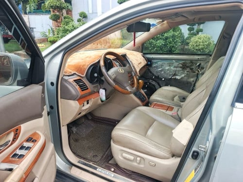 Lexus RX330 ស៊ីនសឹងម៉ាជុំ លក់បន្ទាន់