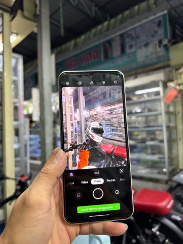 LG V60 128G Ram8G Sim1 USA សានុំស្រុីន ស្នាមកញ្ចក់តិច