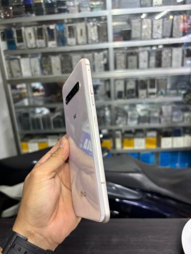 LG V60 128G Ram8G Sim1 USA សានុំស្រុីន ស្នាមកញ្ចក់តិច