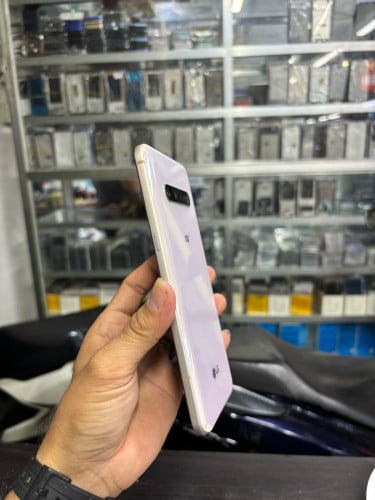LG V60 128G Ram8G Sim1 USA សានុំស្រុីន ស្នាមកញ្ចក់តិច