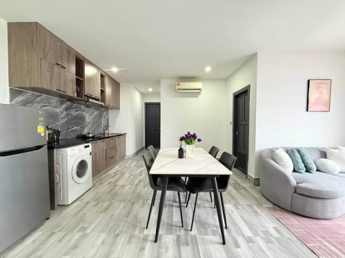 LUXURIOUS TWO BEDROOM FOR RENT-NEAR RUSSIAN MARKET๐