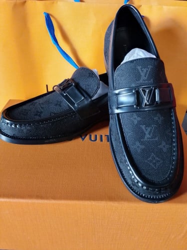 LV Major Loafer